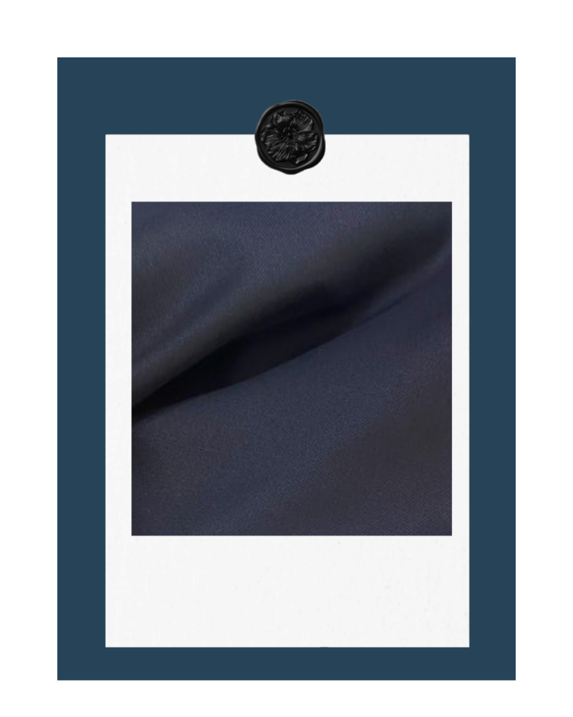 Post de Instagram Portfolio Creativo Scrapbook Moderno Blanco (4)